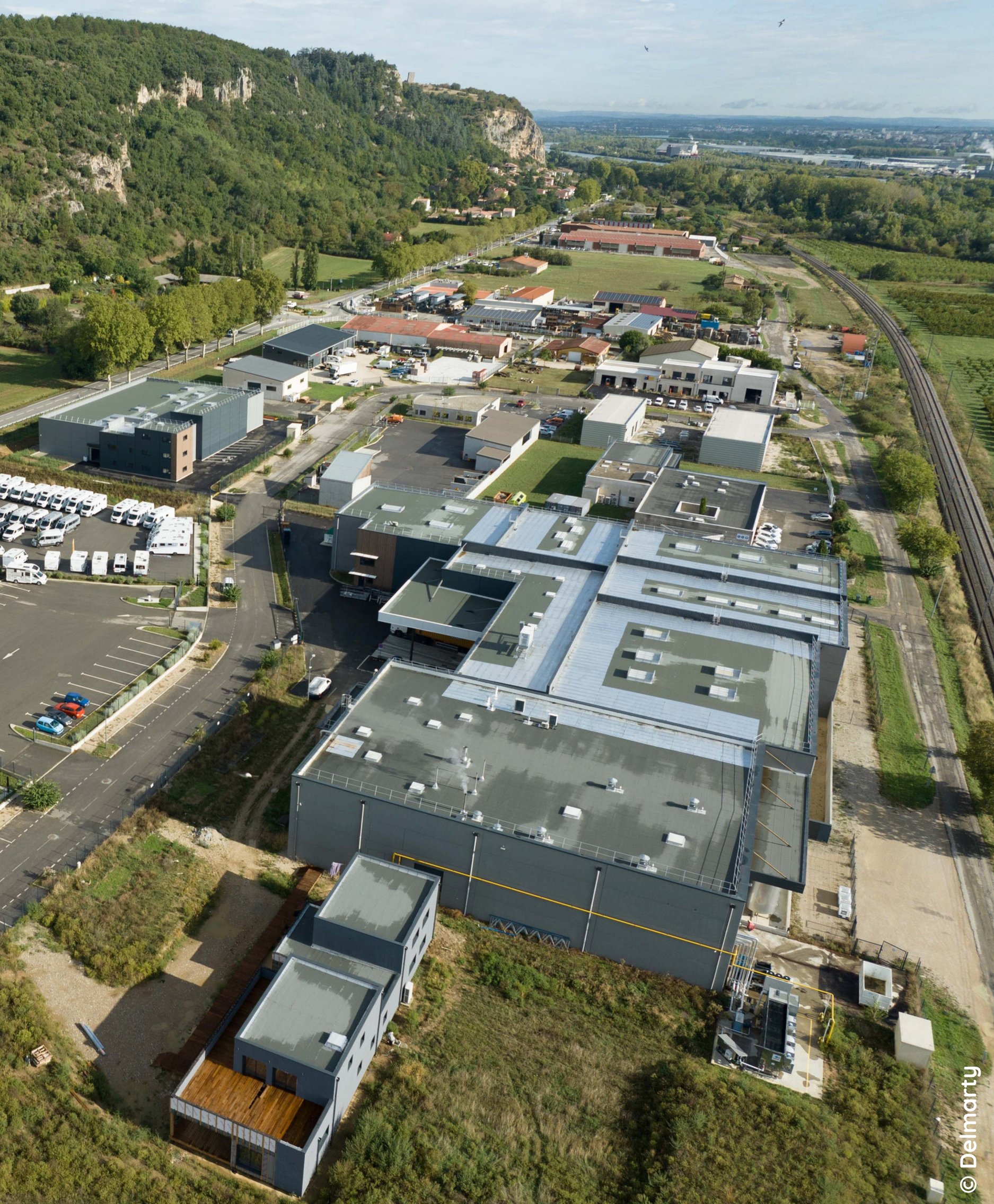 Premises Lab The new Natural Origins premises: the Dry Process unit, the R&D and ...